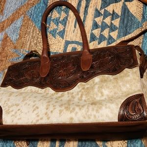 American Darling concealed carry   Hide on leather,